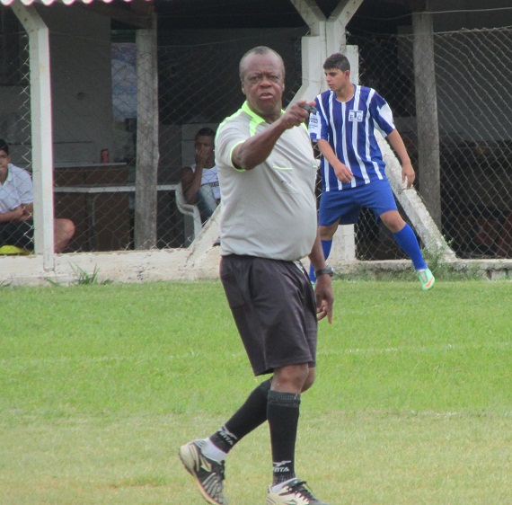 Árbitro Nivaldo de Souza encerra carreira